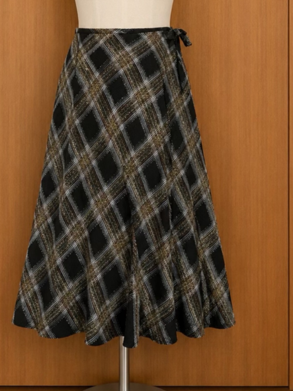 Anne Klein Multi-Color Plaid A-Line Skirt